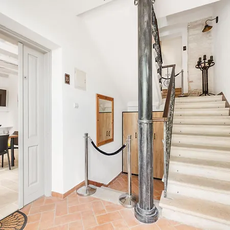Suncitylifestyle2- With A Terrace * Poreč