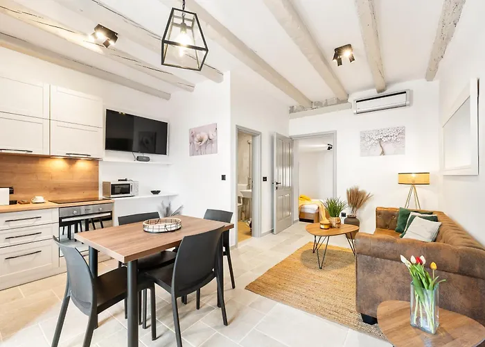 Suncitylifestyle2- With A Terrace Daire