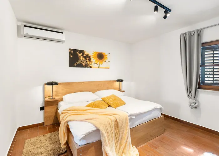 Suncitylifestyle2- With A Terrace